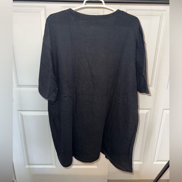 Red Hot Chili Peppers T-Shirt - Picture 2 of 4